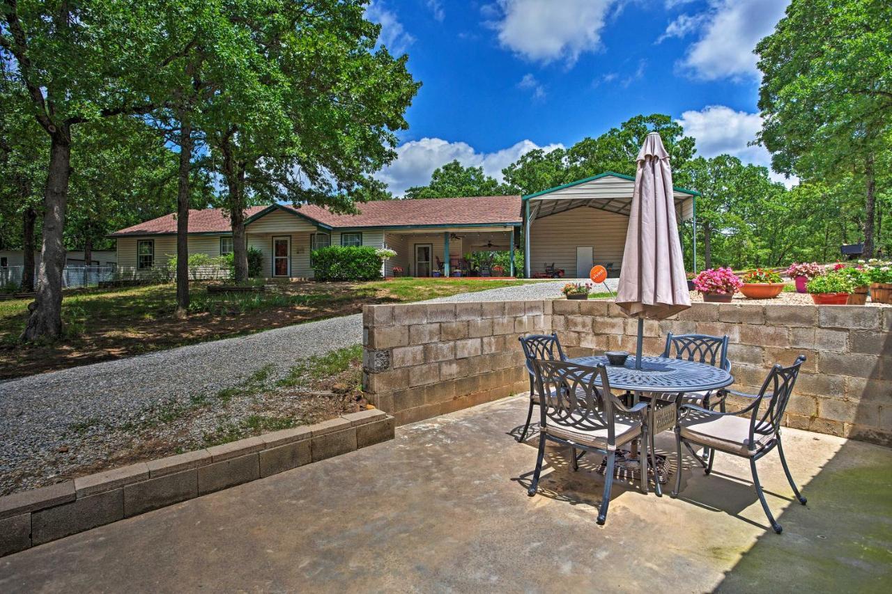 Lake Texoma Cabin - 1 Mi To Park And Boat Ramp! Willow Spring Exterior photo