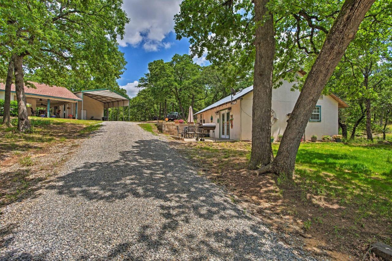 Lake Texoma Cabin - 1 Mi To Park And Boat Ramp! Willow Spring Exterior photo